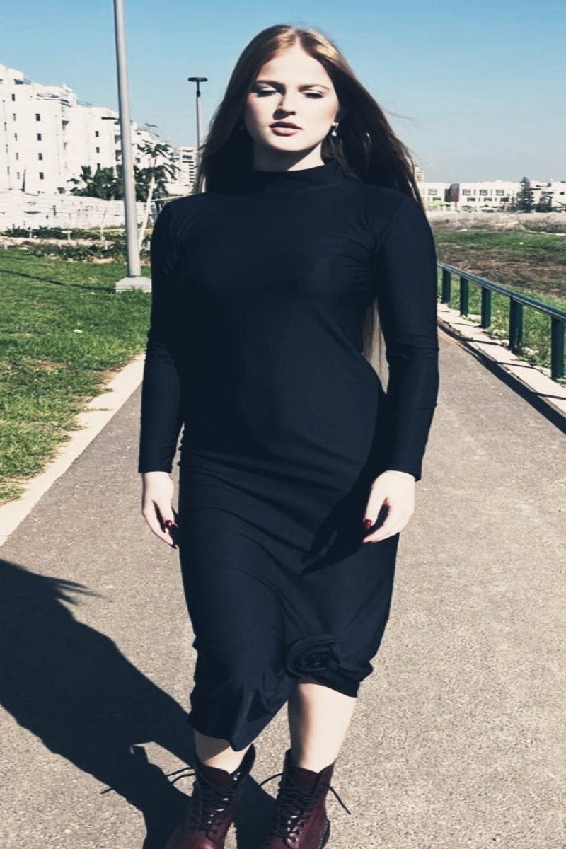 שמלת ורד
